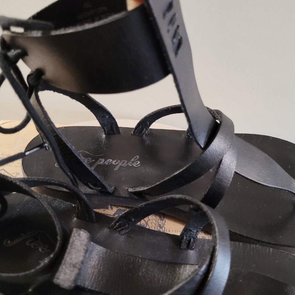 FREE PEOPLE Vacation Day Wrap Sandals - Black